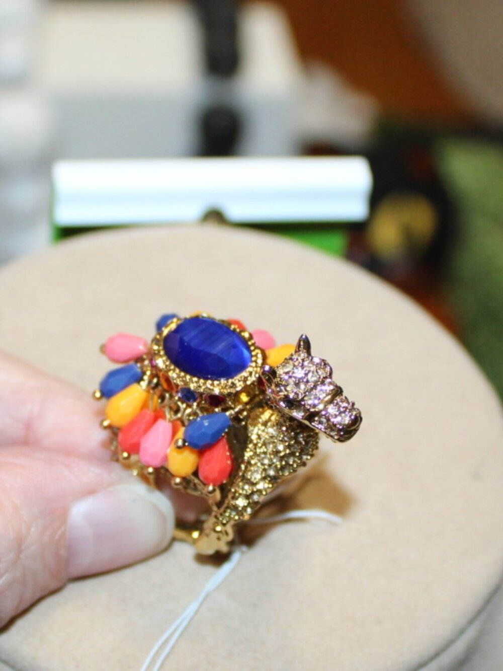 NWT Kate Spade "Spice Things Up" Camel Pendant necklace, ring and earring set! - Picture 9 of 16